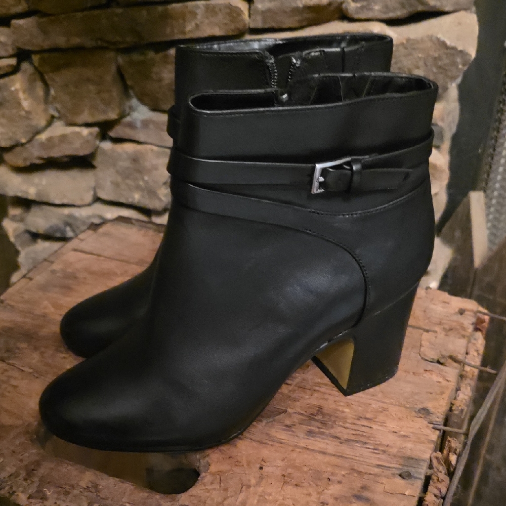 Bella Vita Black Ankle Booties with Buckle
